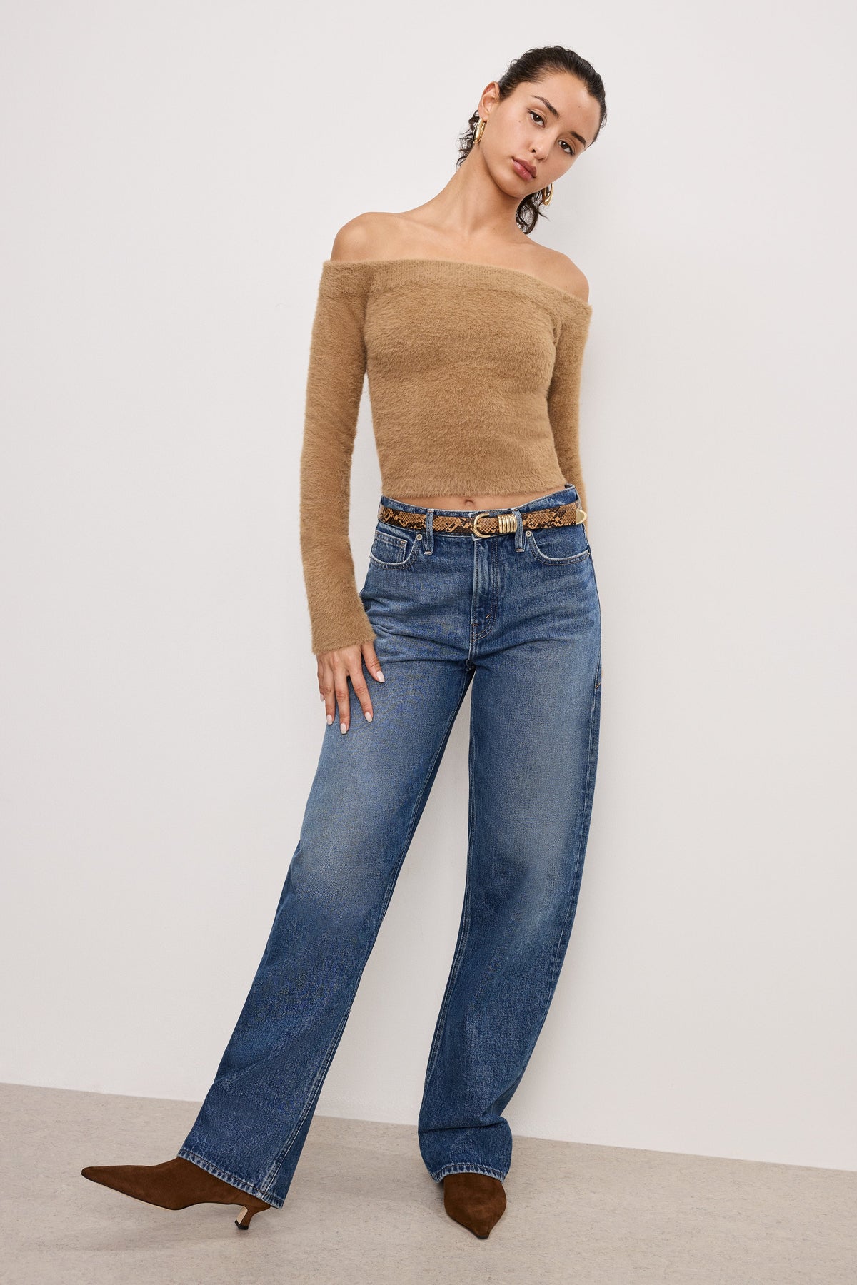 OFF SHOULDER PLUSH TOP WARM CARAMEL003