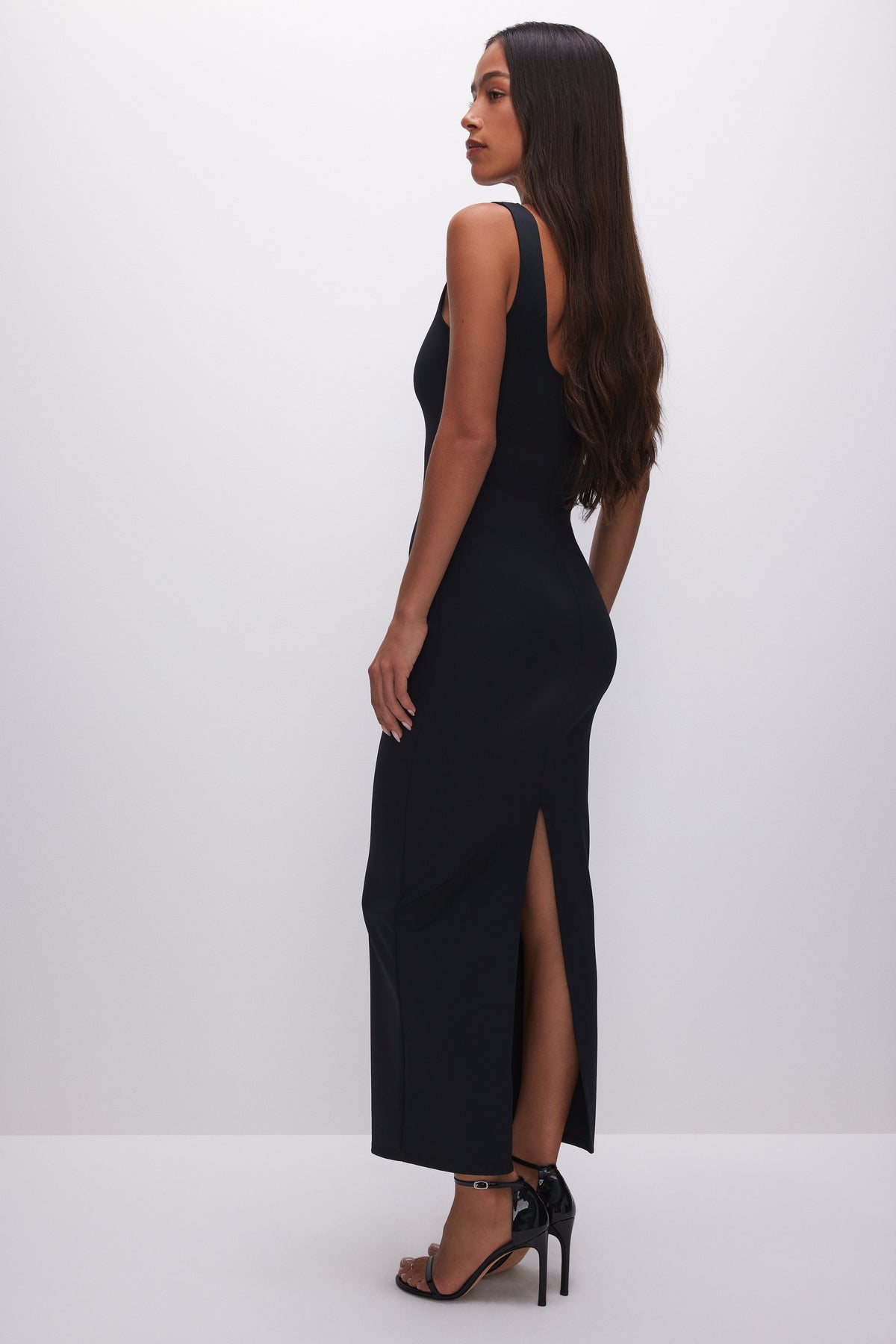 SCULPTING MODERN TANK MAXI DRESS BLACK001