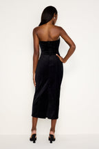 FIT FOR SUCCESS STRAPLESS VELVET DRESS BLACK001