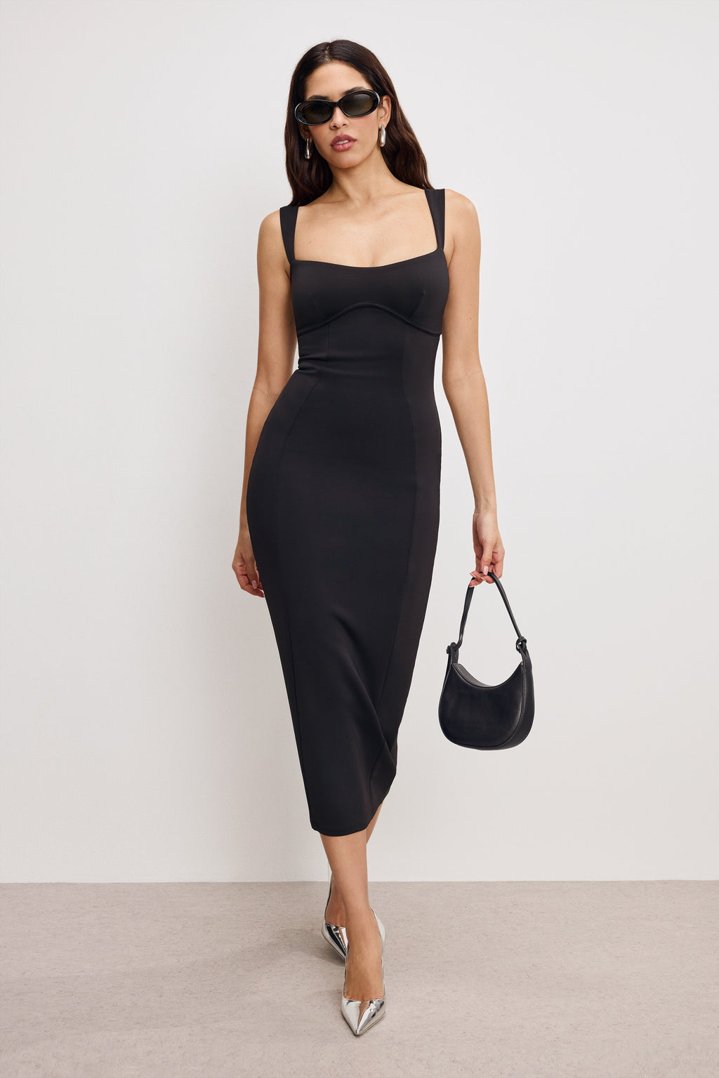 SCULPTING SWEETHEART MIDI DRESS BLACK001