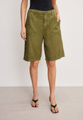 LITE LINEN BERMUDA SHORT MARTINI OLIVE002