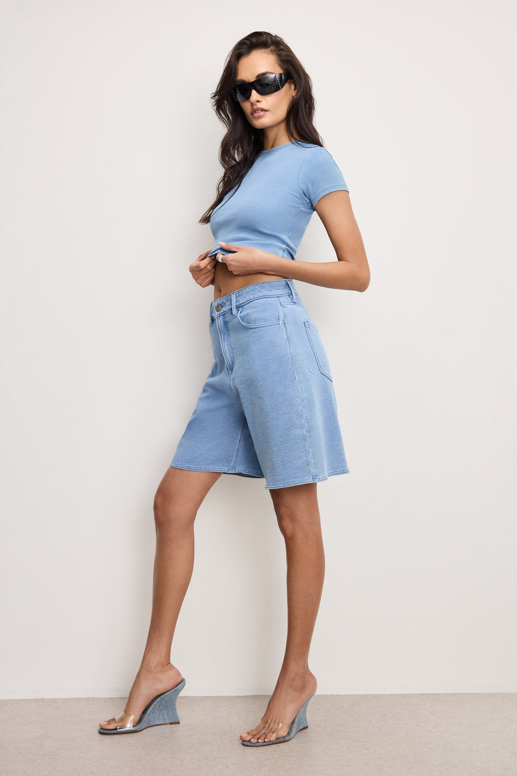 JEANIUS GOOD EASE BERMUDA SHORTS INDIGO586