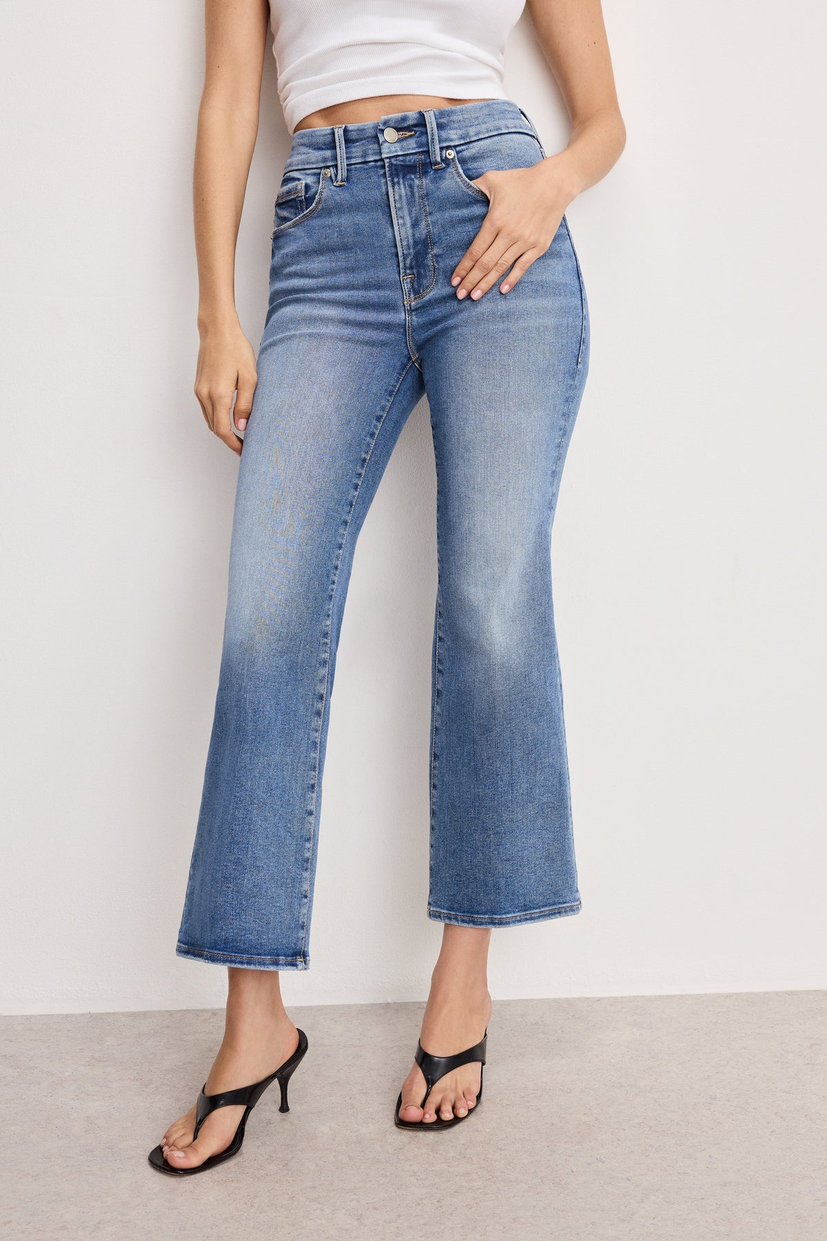 ALWAYS FITS GOOD LEGS CROPPED MINI BOOT JEANS INDIGO953