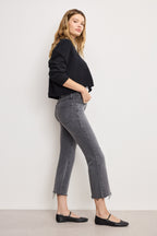 SOFT TECH GOOD LEGS CROPPED MINI BOOT JEANS BLACK405