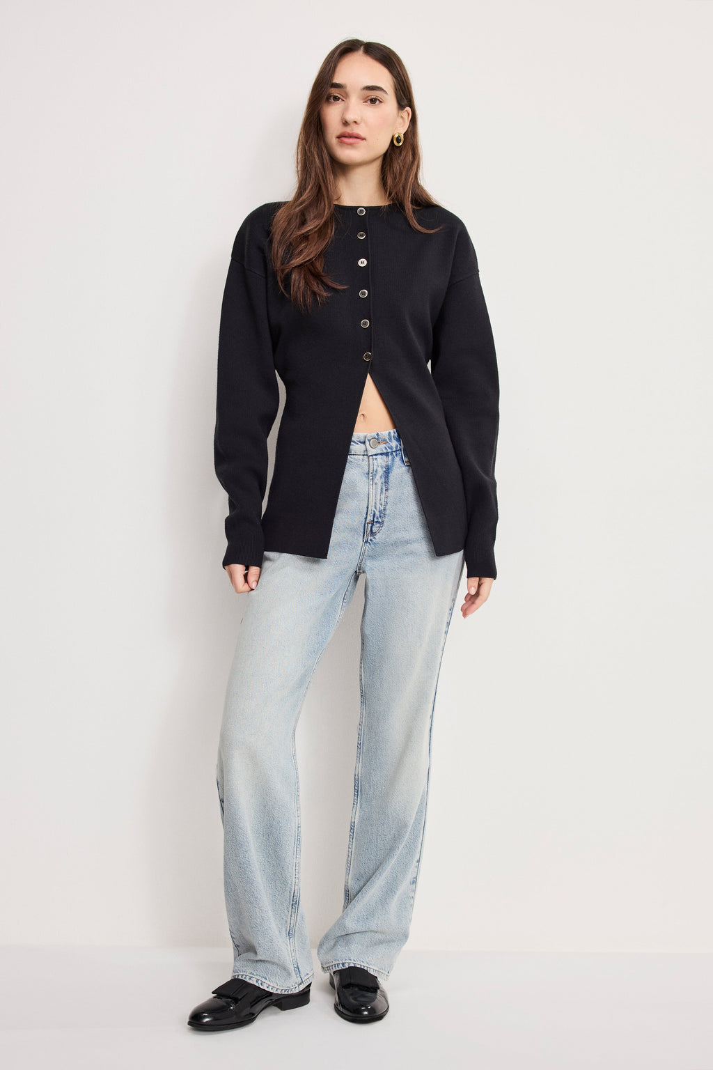 EXAGGERATED SLEEVE CARDIGAN SWEATER BLACK001