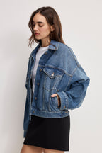 CROPPED PLEATED TRUCKER JACKET INDIGO1100