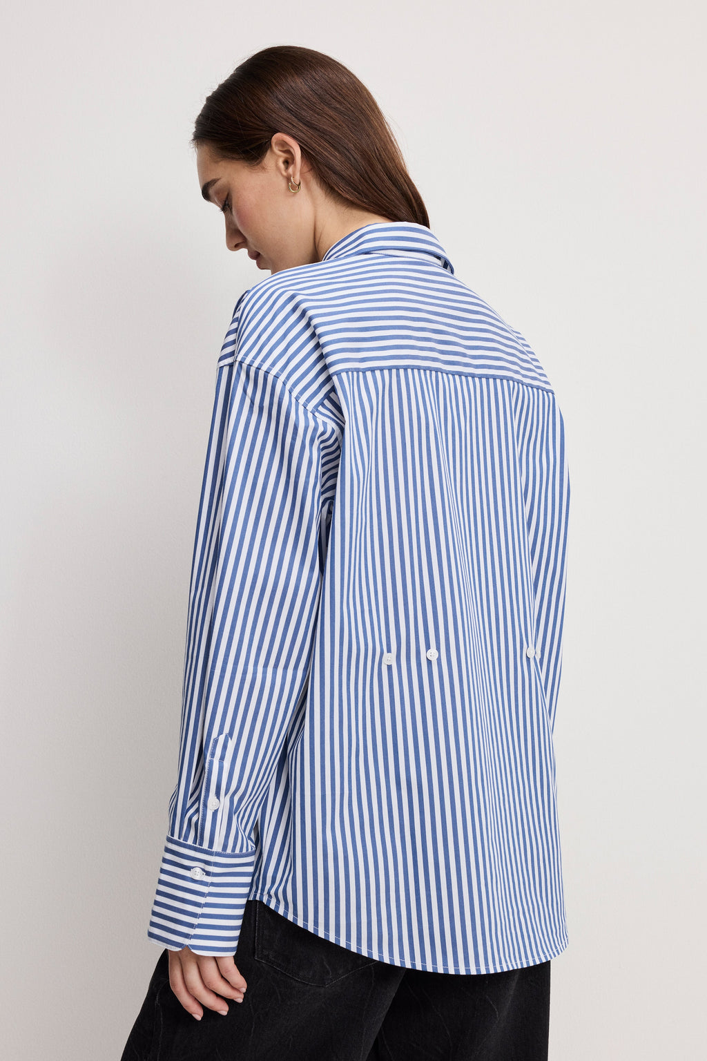 POPLIN OVERSIZED SHIRT W BUTTON ADJUSTABLE WAIST INDIGO STRIPE