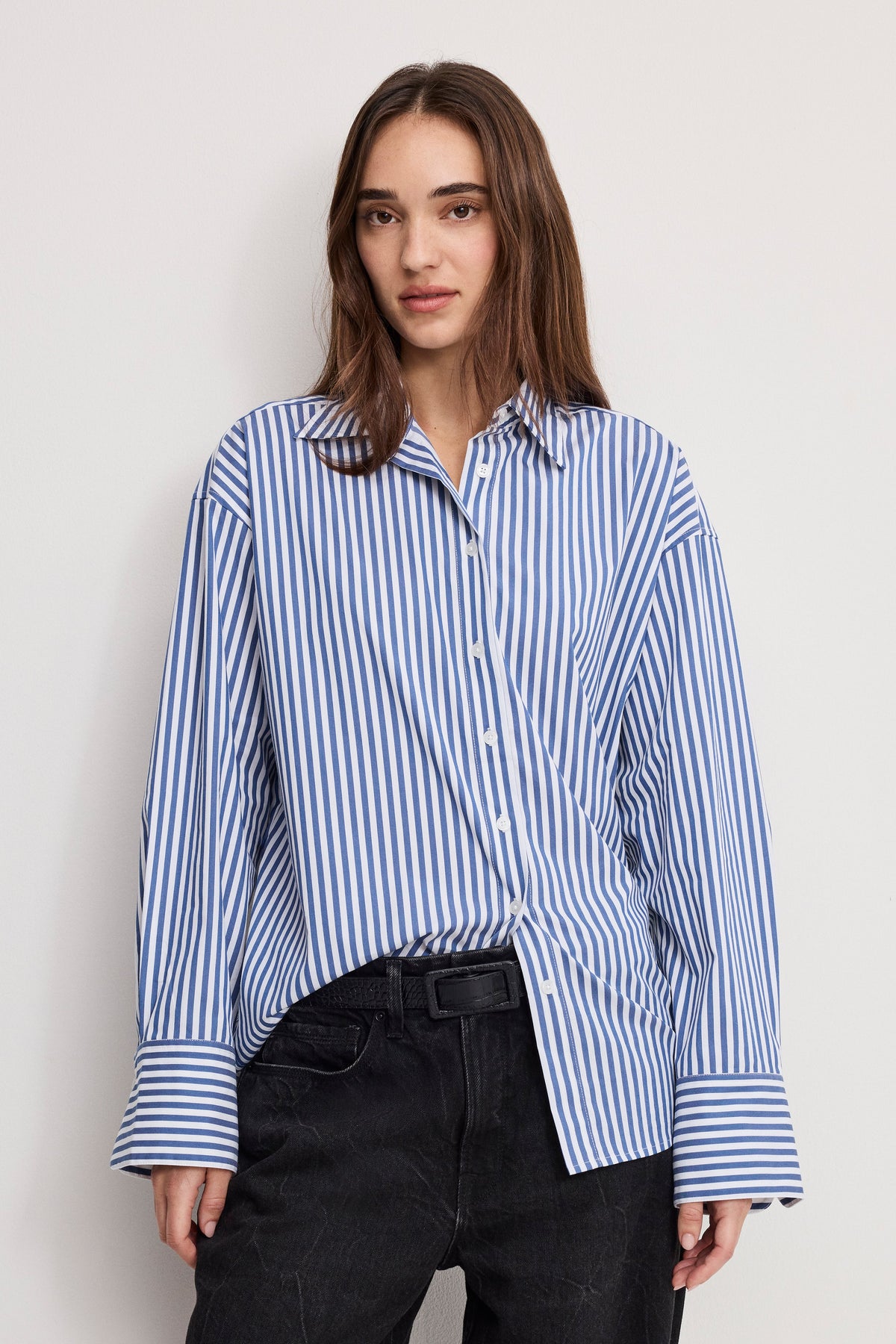 POPLIN OVERSIZED SHIRT W BUTTON ADJUSTABLE WAIST INDIGO STRIPE
