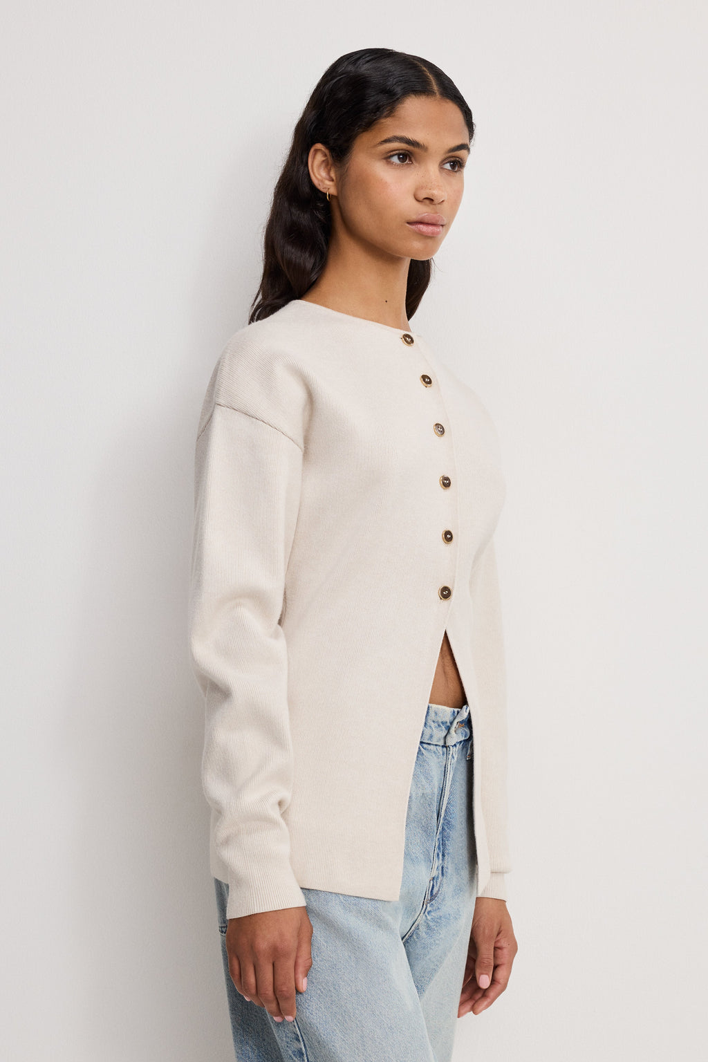 EXAGGERATED SLEEVE CARDIGAN SWEATER LIGHT TAUPE