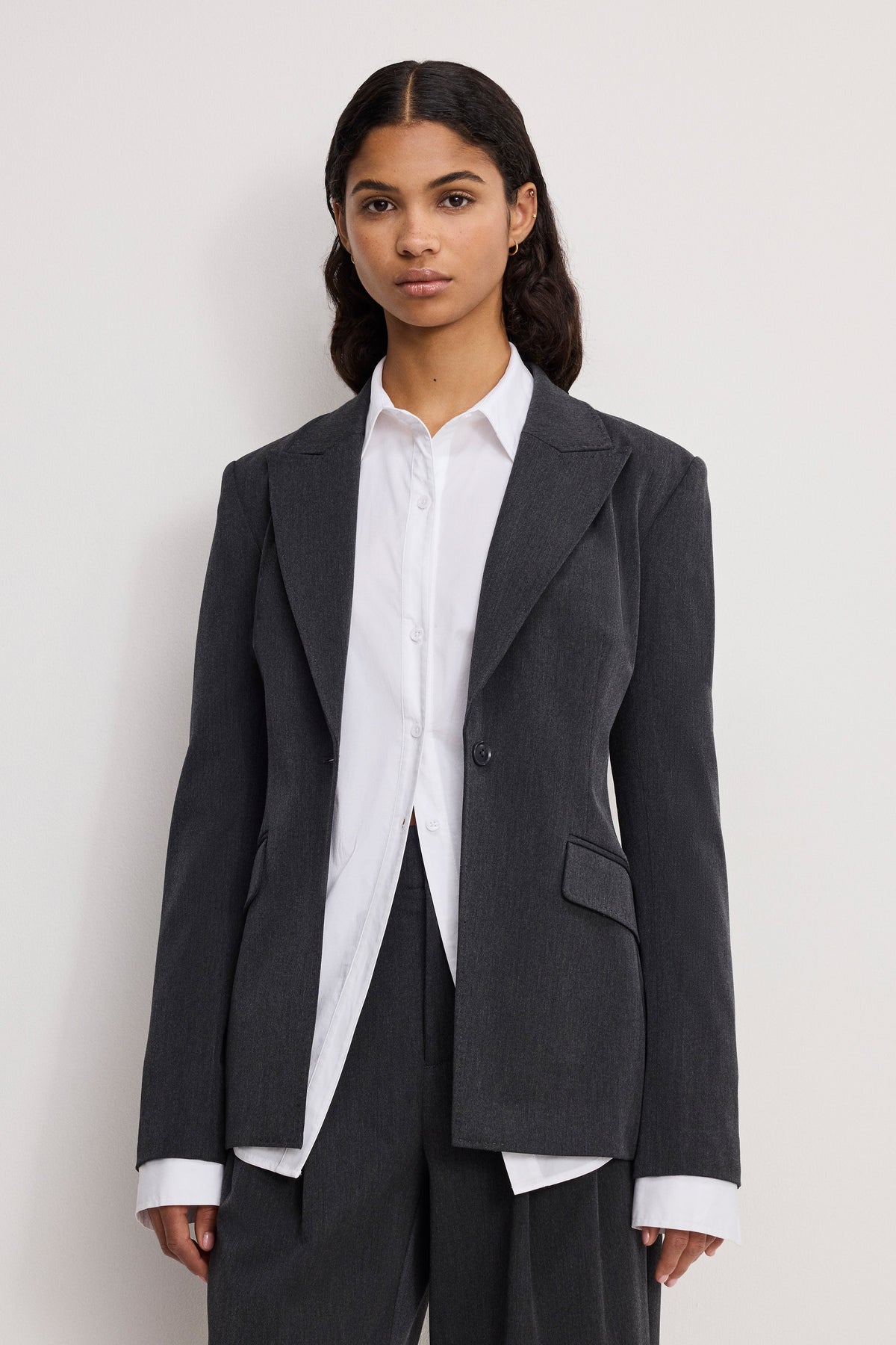 ESSENTIAL SUITING SCULPTED BLAZER DARK HEATHER GRAY