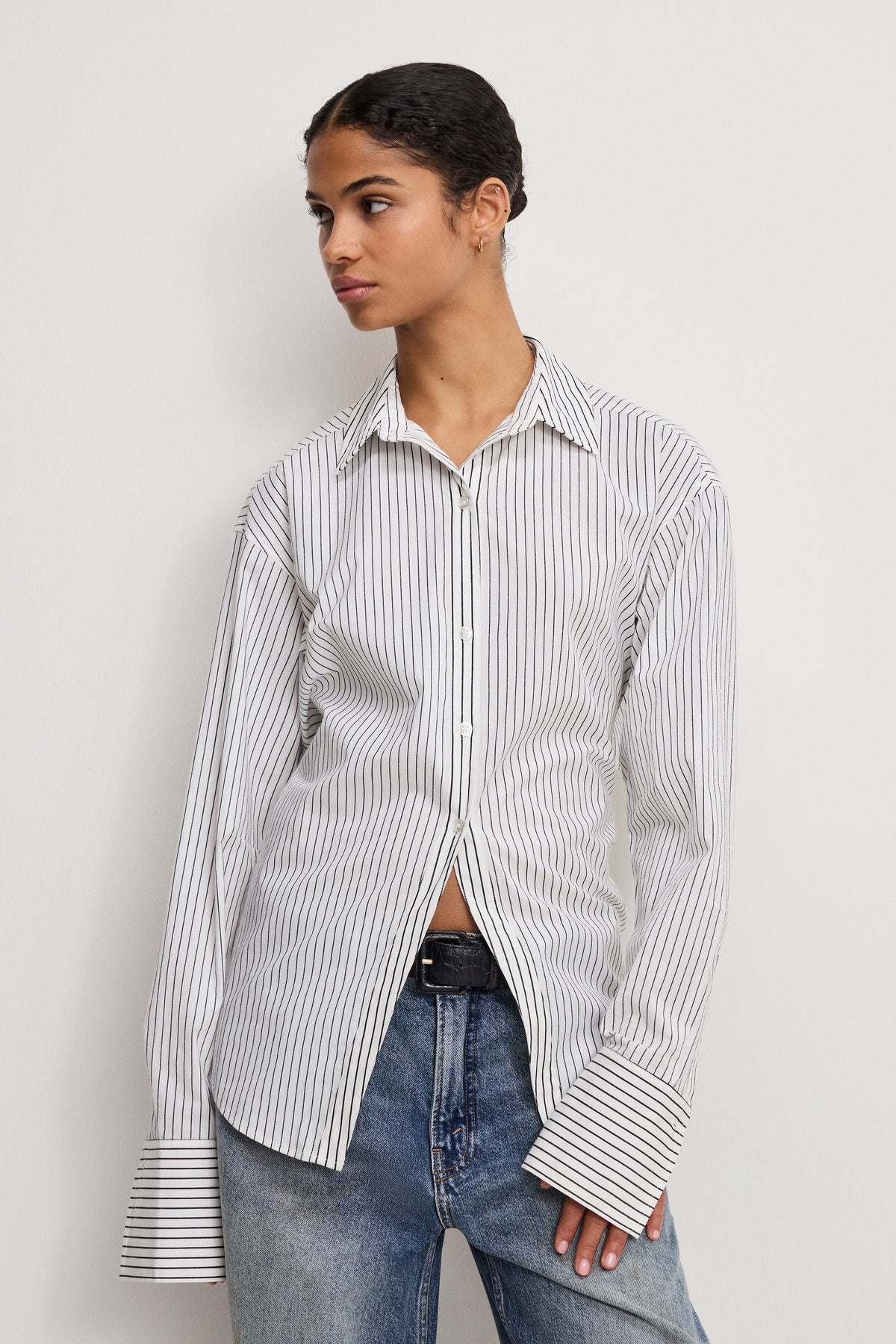 POPLIN TIE BACK SHIRT BCW PINSTRIPE001