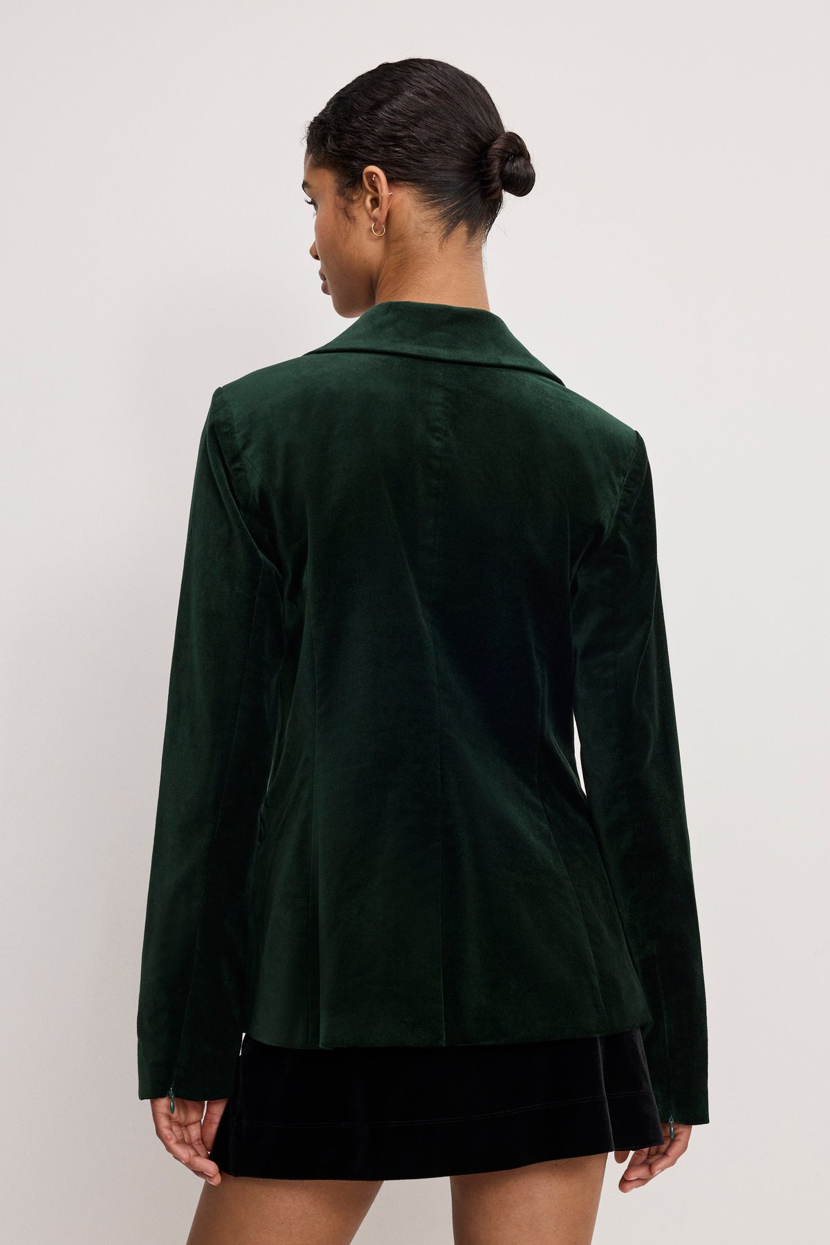 VELVET SCULPTED BLAZER PINE GREEN003