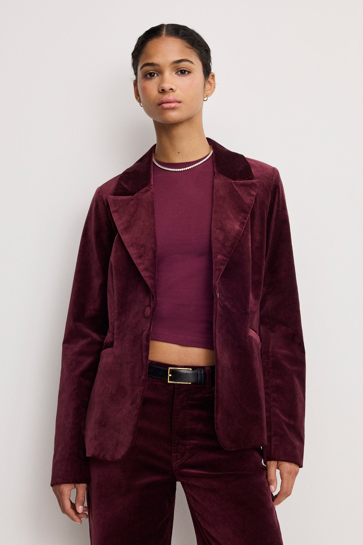 VELVET SCULPTED BLAZER FIG007