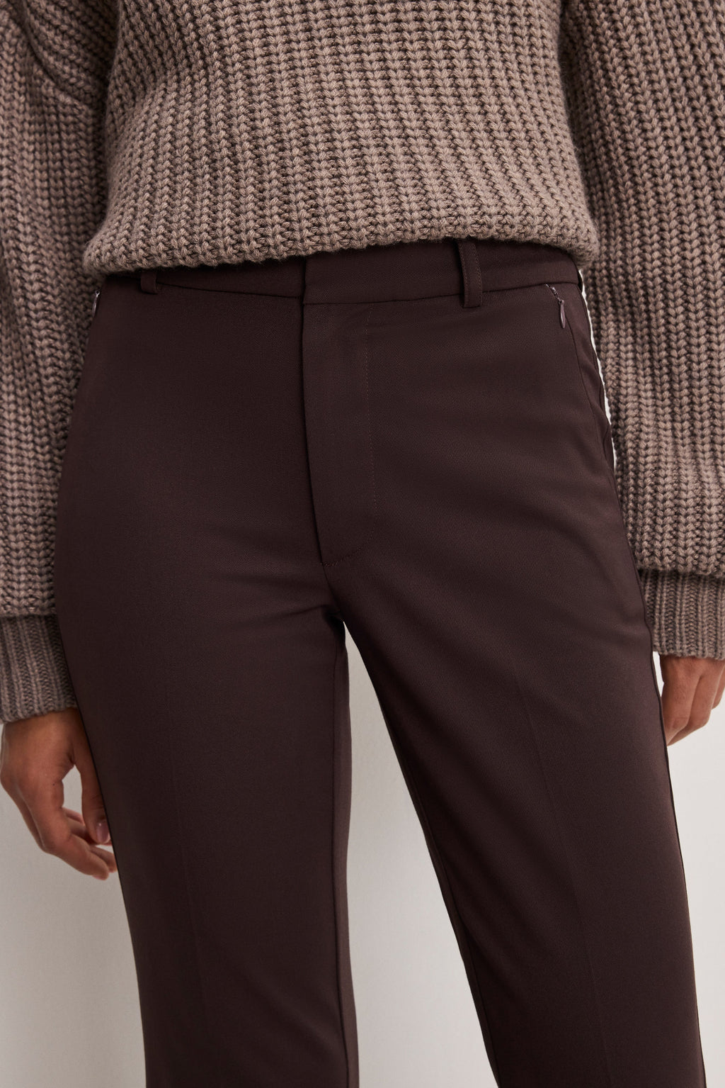 ESSENTIAL SUITING FLARE TROUSERS DARK CHOCOLATE