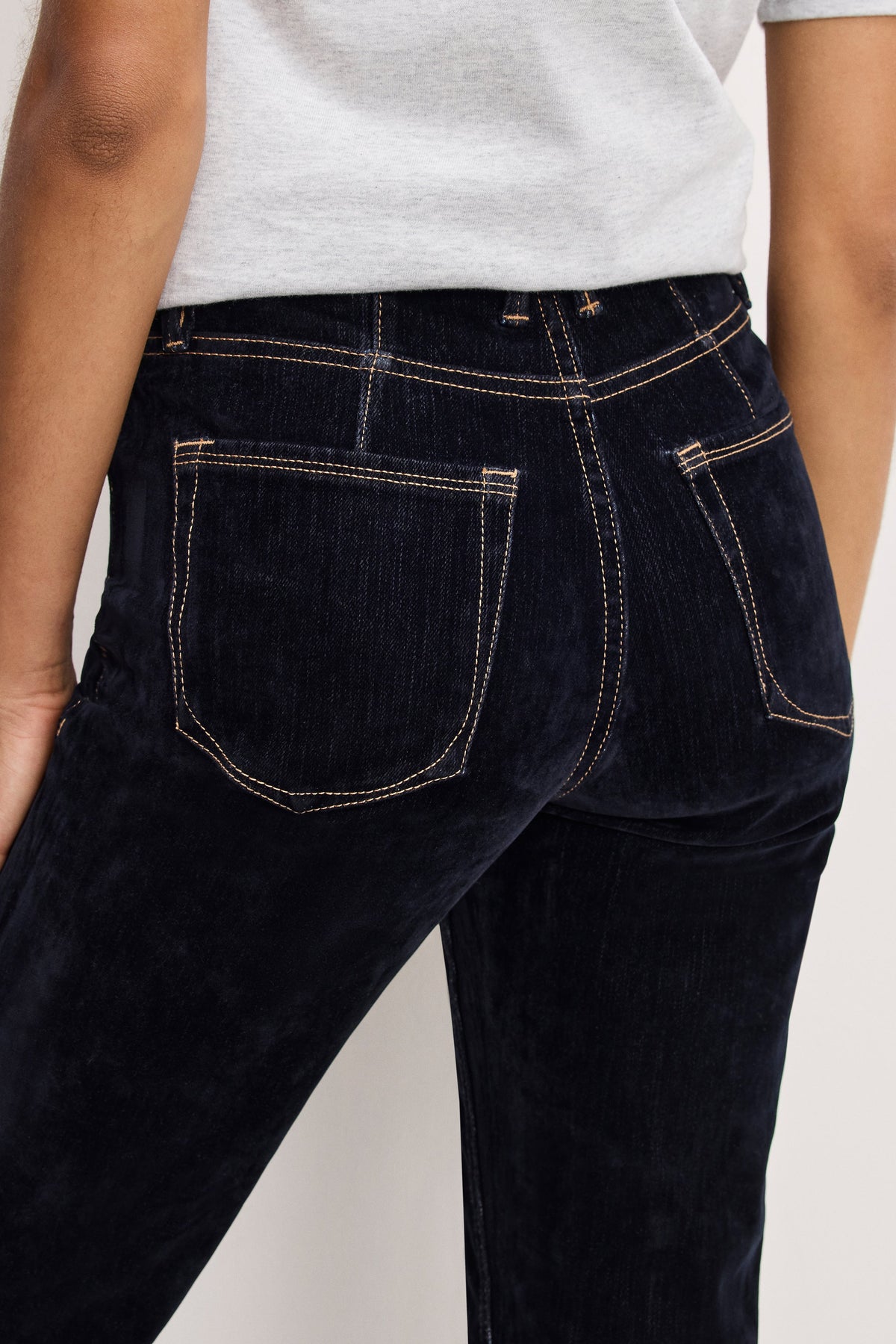 GOOD ICON STRAIGHT FLOCKED DENIM JEANS INDIGO939