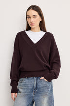 DEEP V KNIT SWEATER BARK003