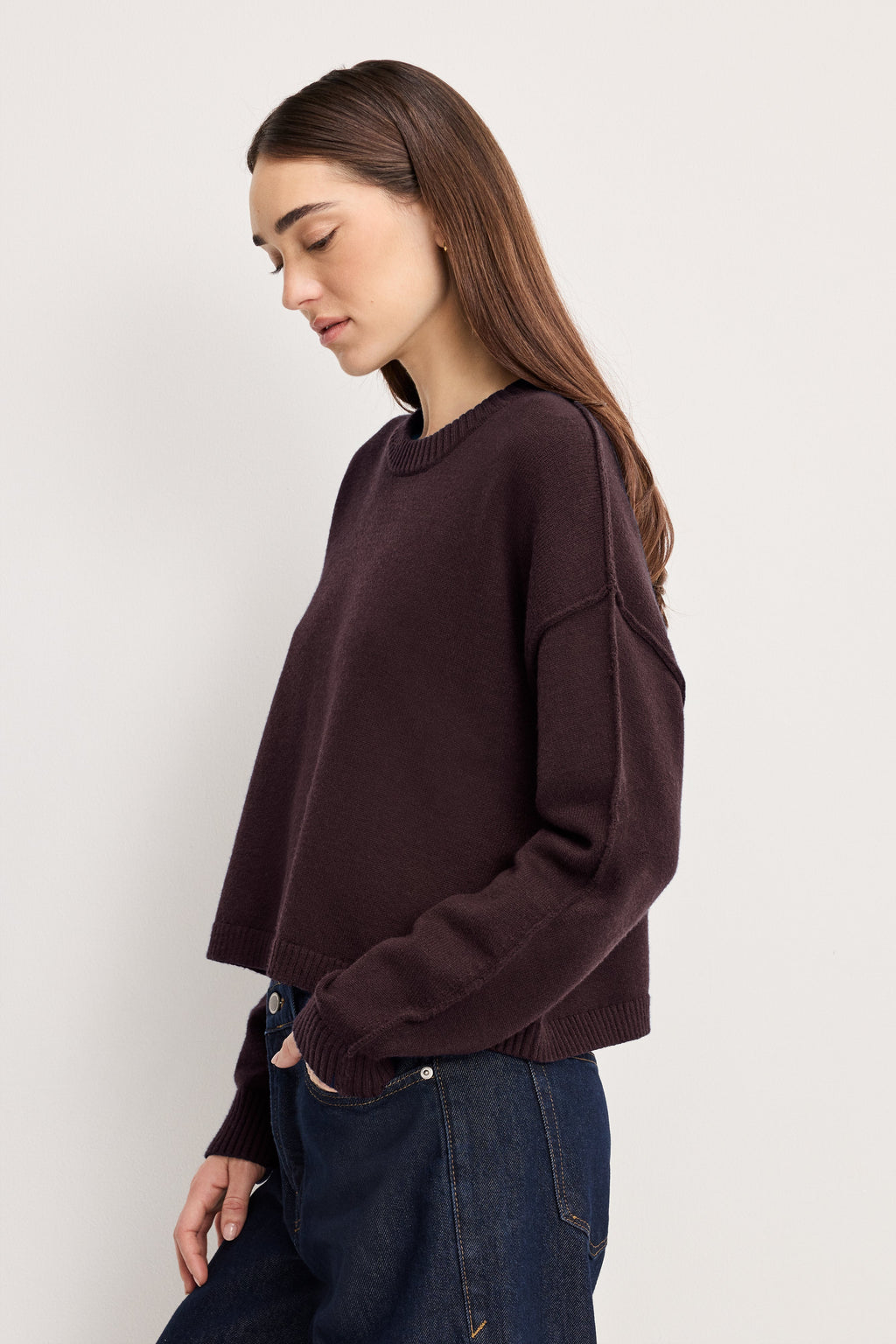 COZY KNIT CREW NECK BARK003