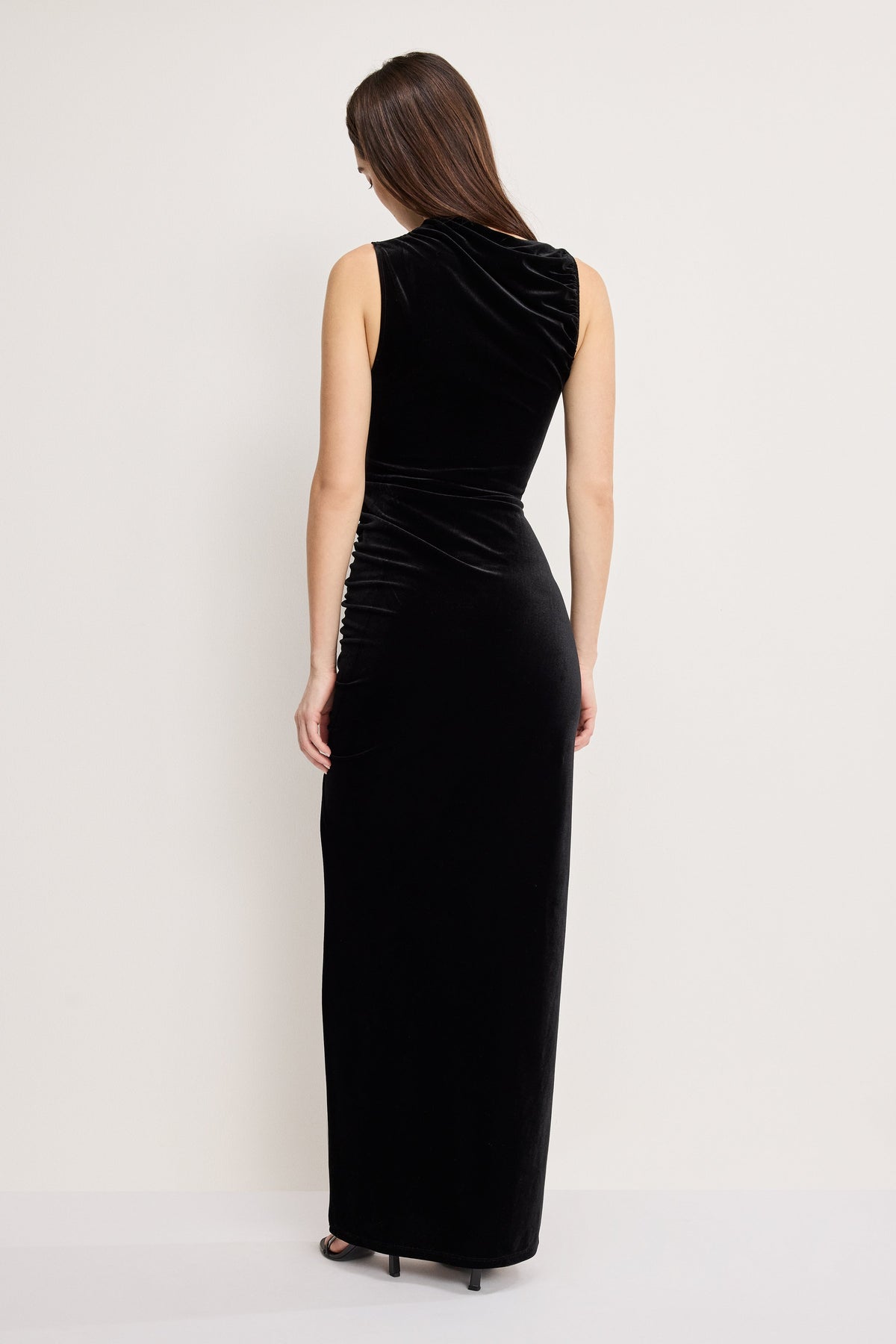 VELVET HIGH NECK MAXI DRESS BLACK001