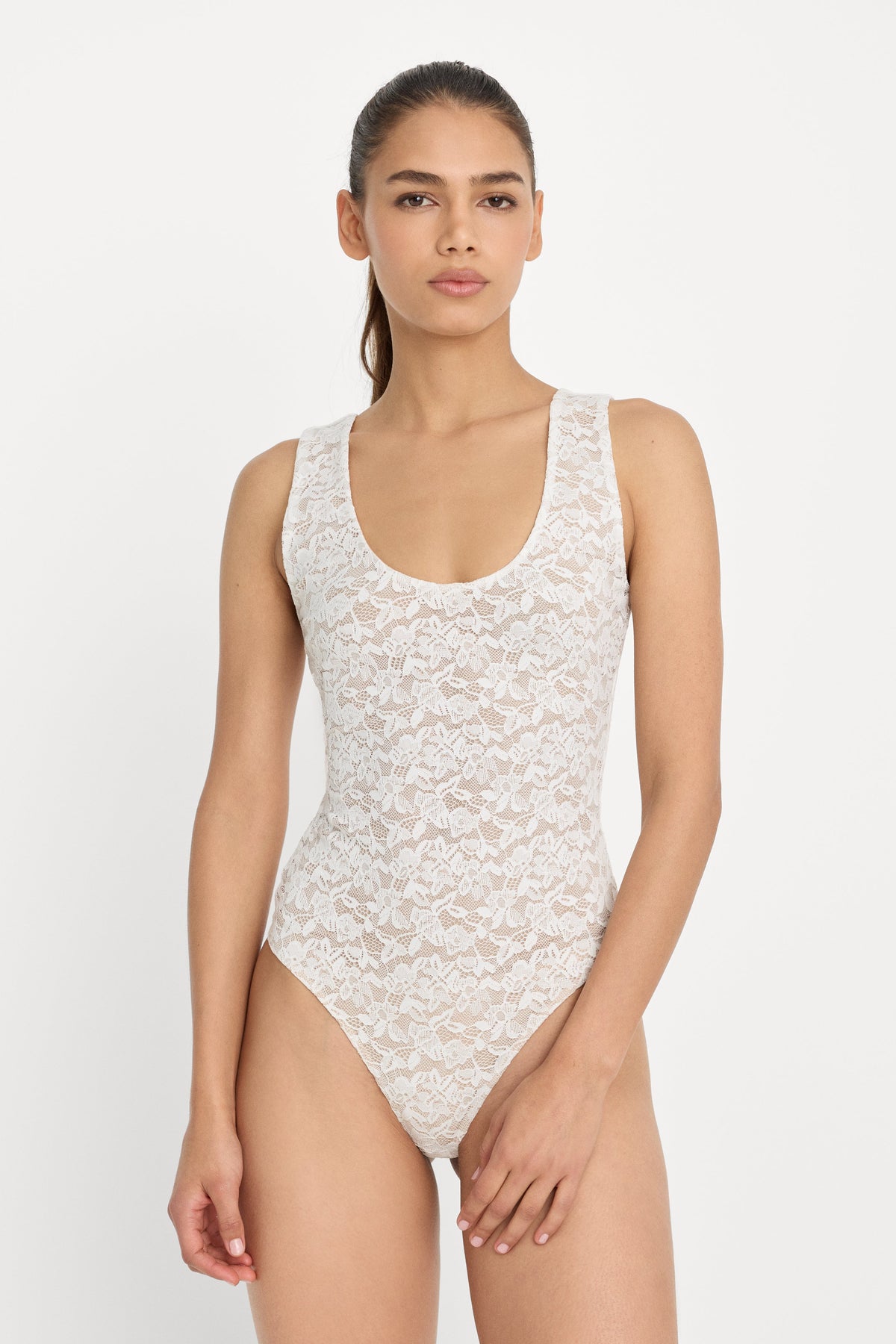 STRETCH LACE SCOOP TANK BODYSUIT CHALK