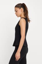 SOFT STRETCH PONTE STRAIGHT NECK TOP BLACK001