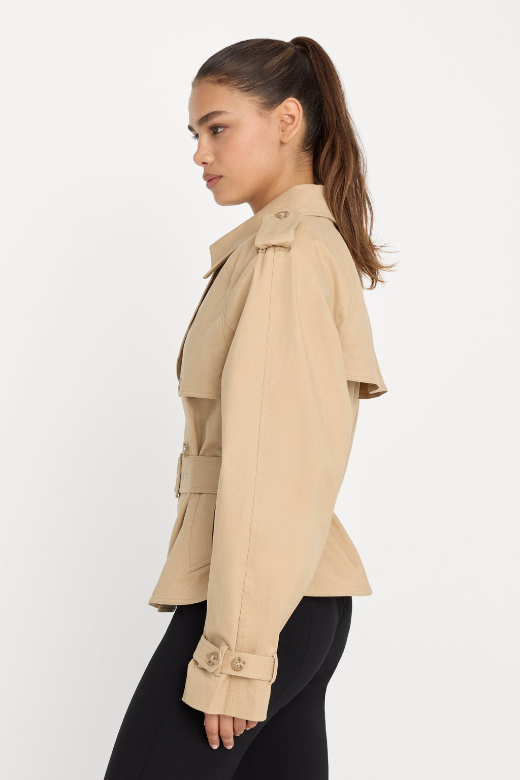 THE CROPPED TRENCH JACKET SANDY FAWN
