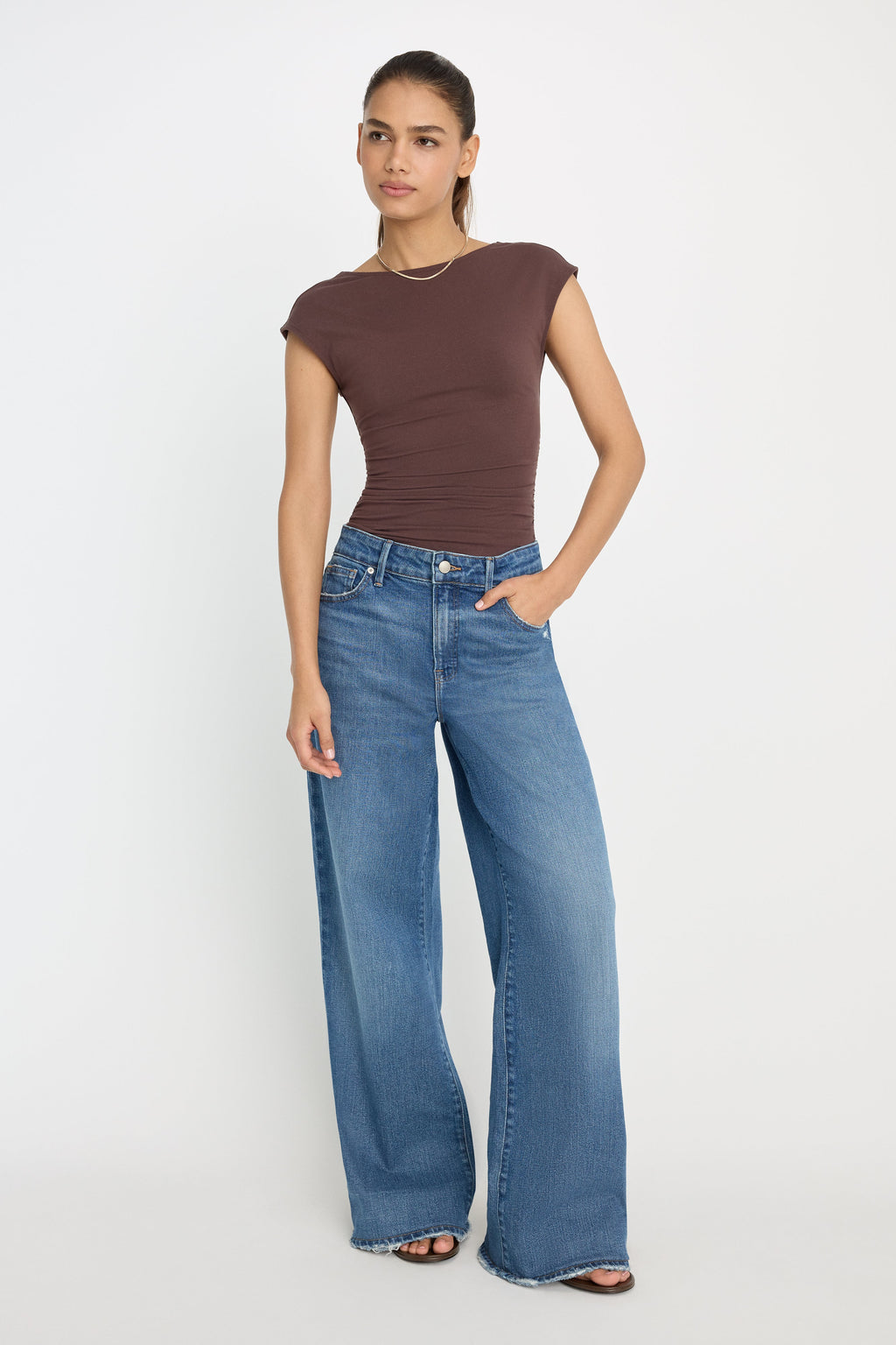 SUPER STRETCH OPEN BACK BODY SUIT BITTER COCOA