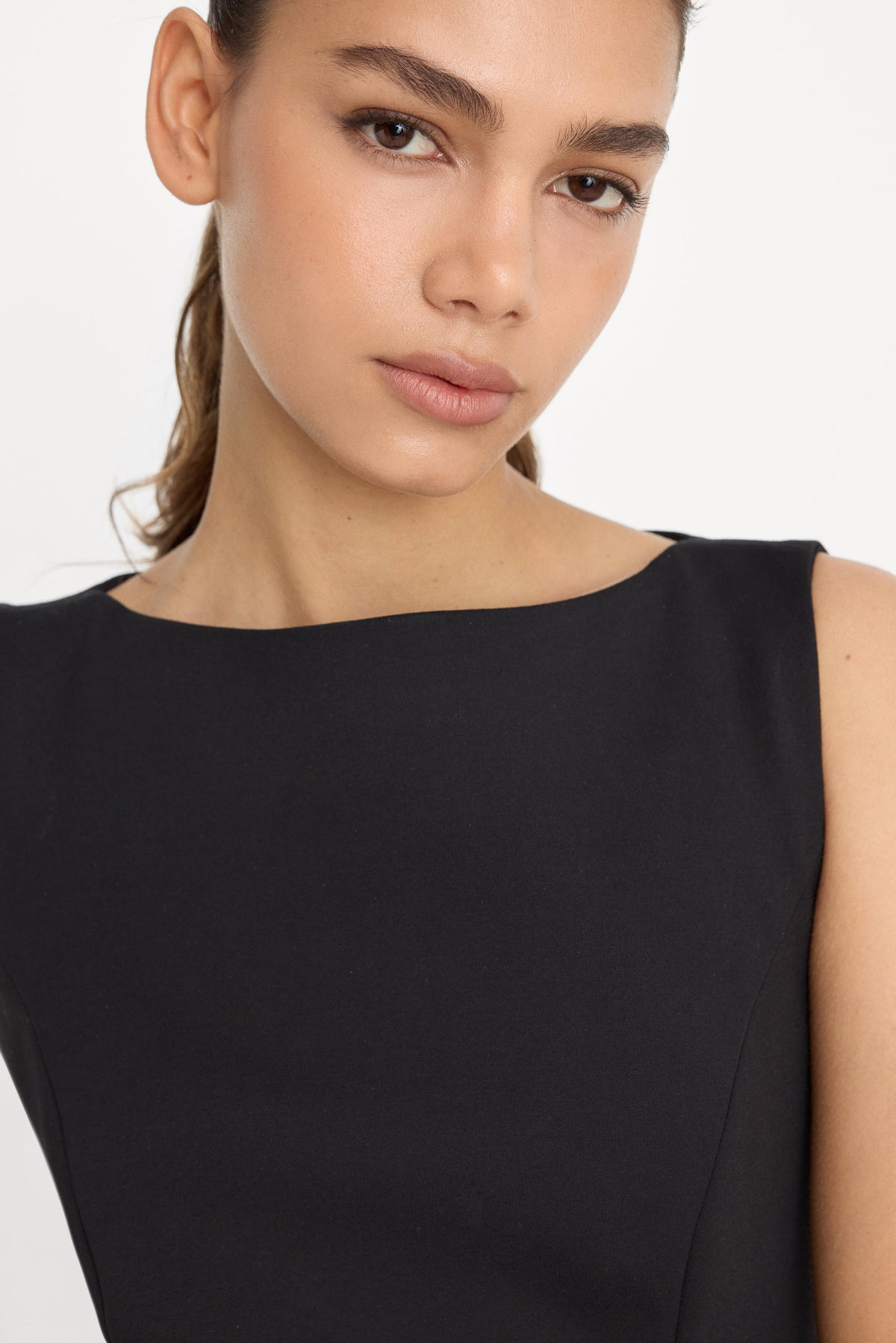 SOFT STRETCH PONTE MINI DRESS BLACK001