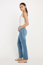 SOFT TECH GOOD LEGS STRAIGHT JEANS INDIGO1209
