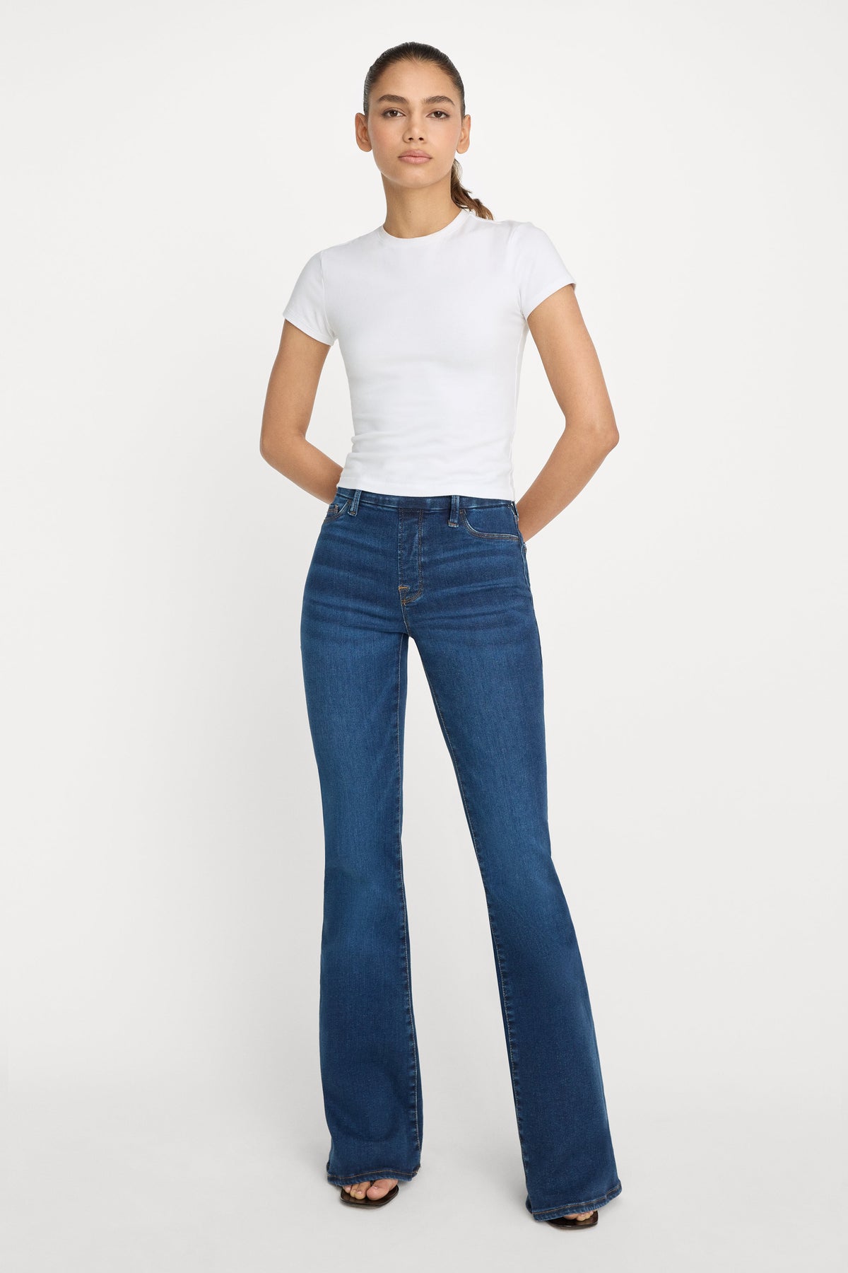 POWER STRETCH PULL-ON FLARE JEANS INDIGO491
