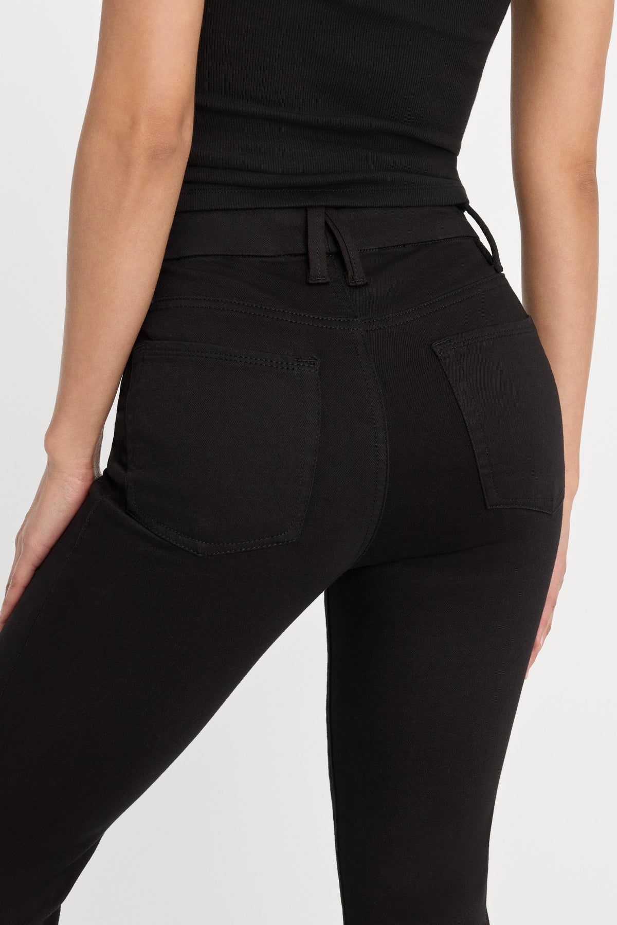 NEVER FADE GOOD LEGS FLARE JEANS BLACK