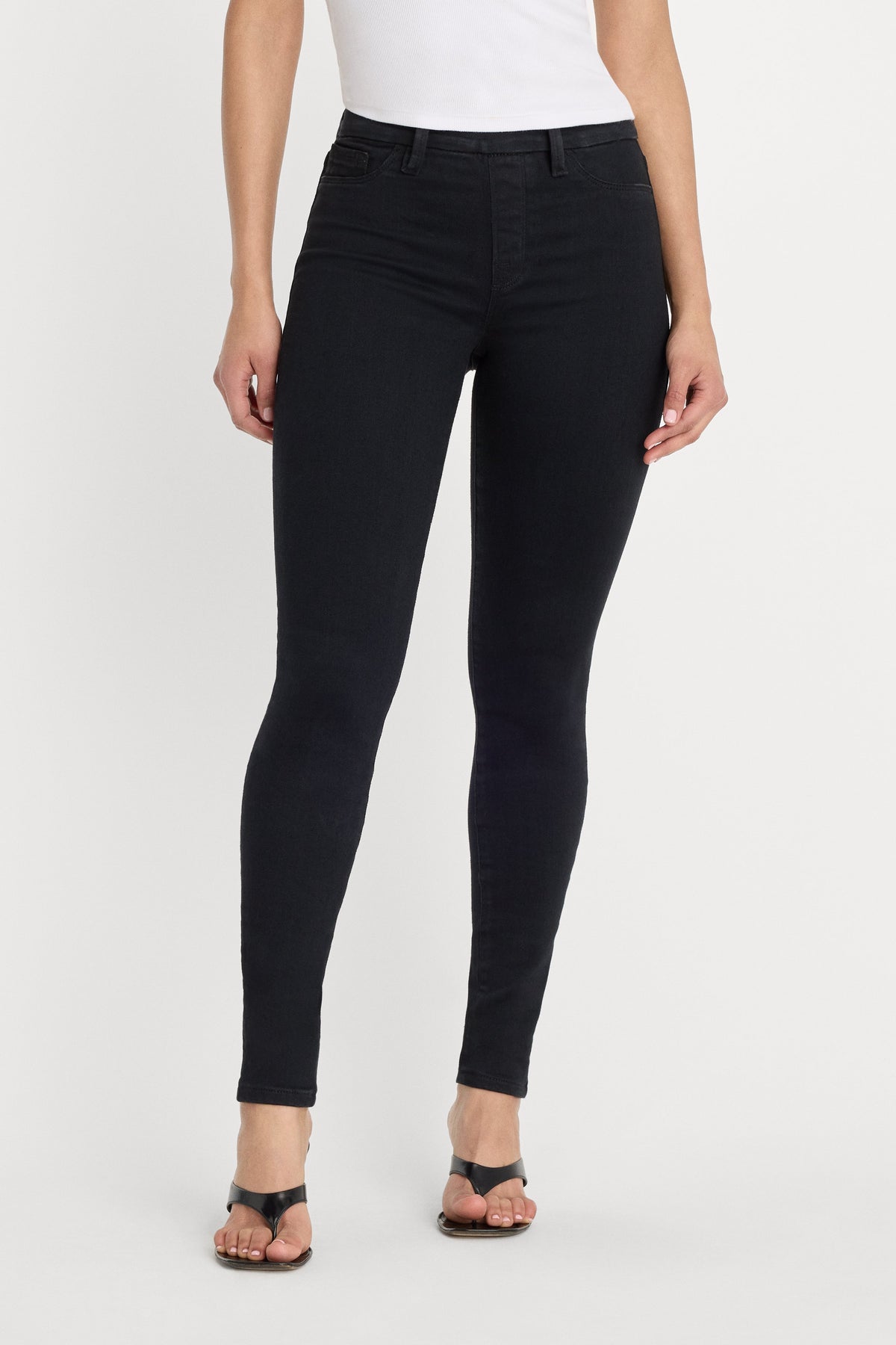 POWER STRETCH PULL-ON SKINNY JEANS BLACK001