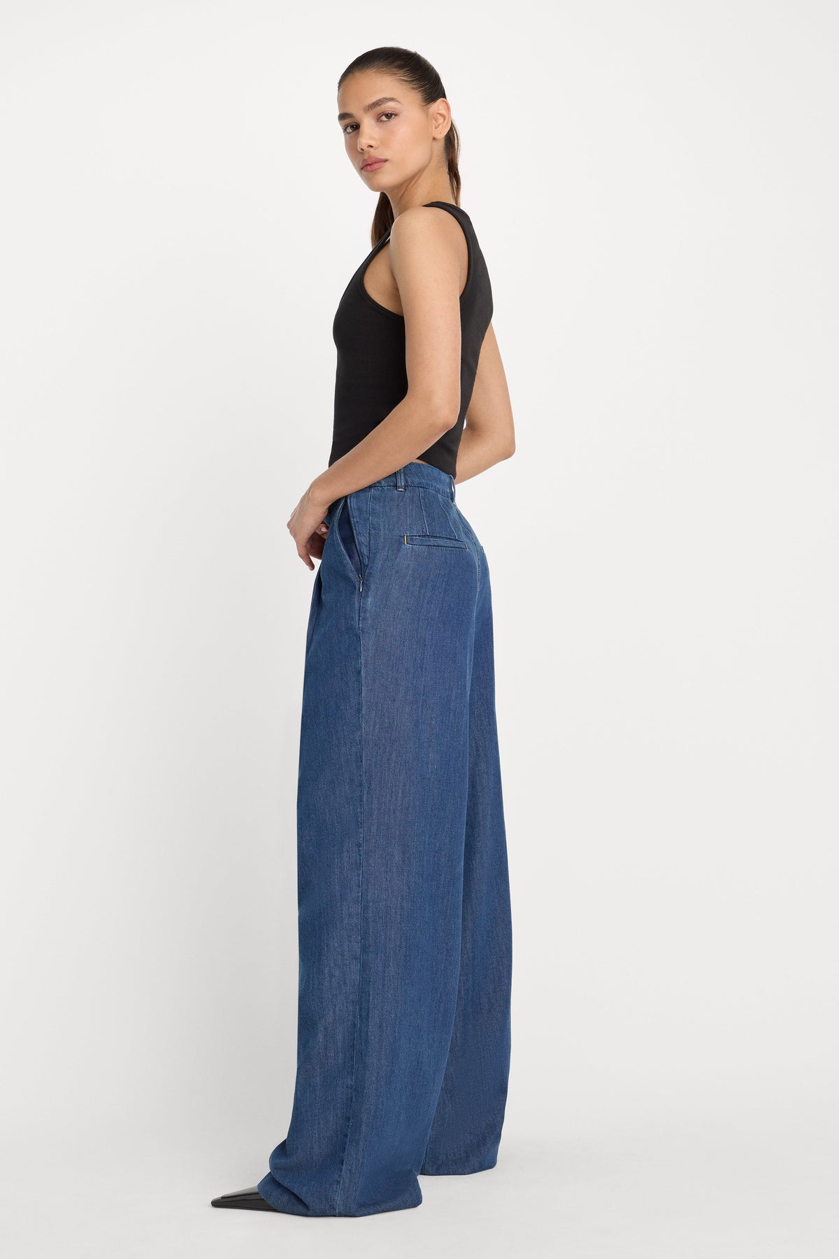 PLEATED HIGH WAISTED WIDE LEG TROUSER INDIGO1187