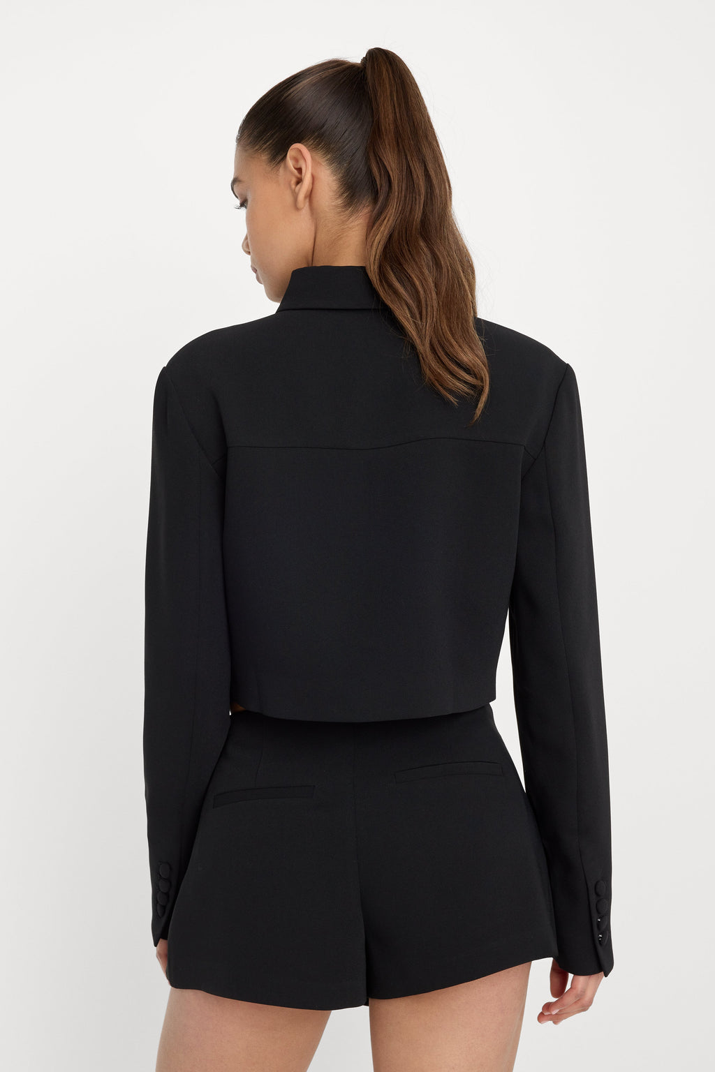 LUXE SUITING CROPPED JACKET BLACK001