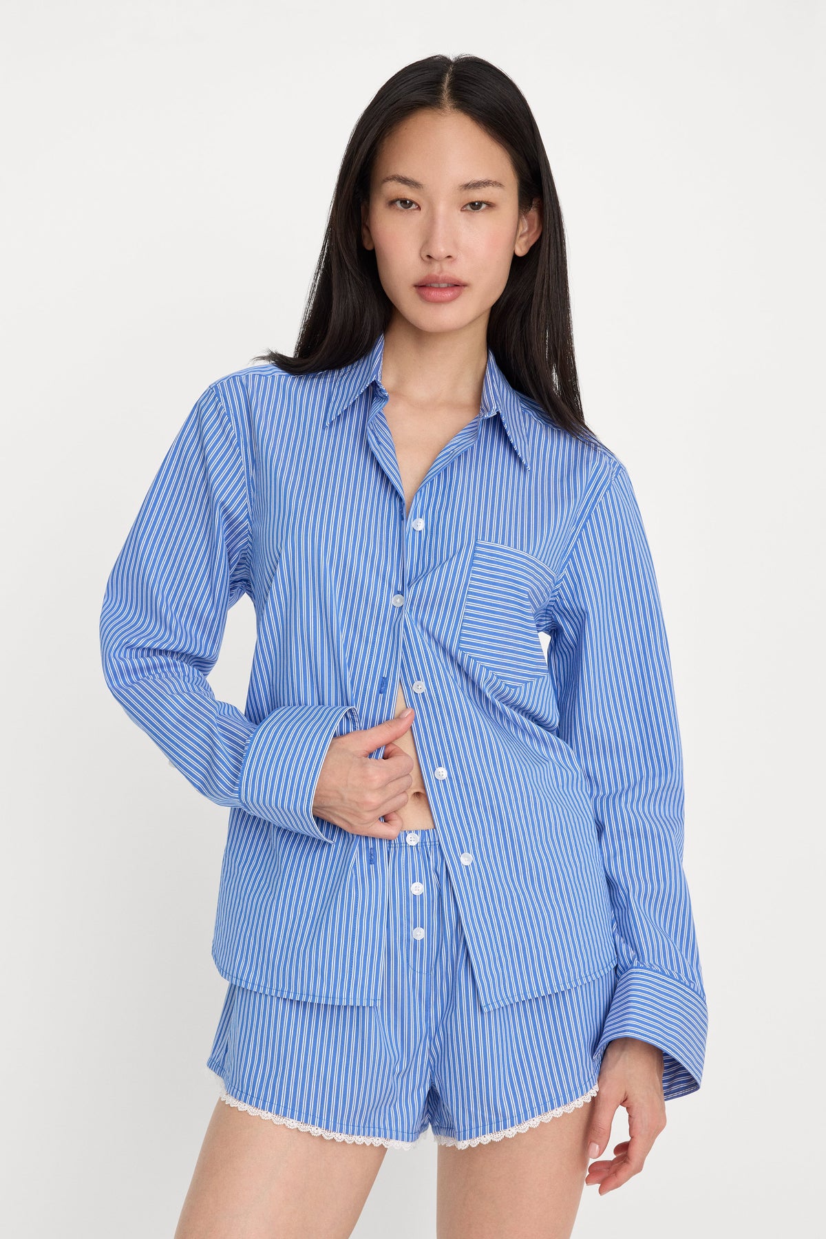 POPLIN CLASSIC BOXY SHIRT BLUE &amp WHITE STRIPE