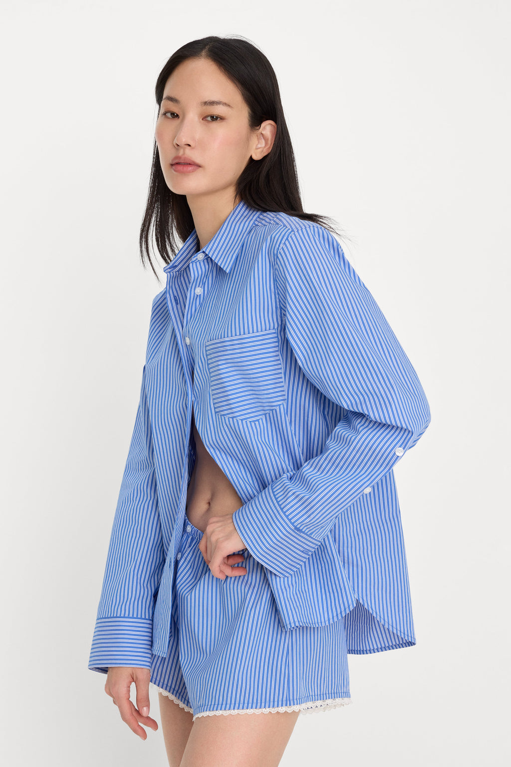 POPLIN CLASSIC BOXY SHIRT BLUE &amp WHITE STRIPE