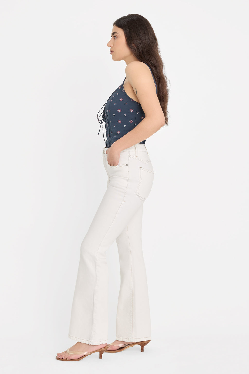 DOLLY JOLEANS PETITE FLARE JEANS VINTAGE WHITE