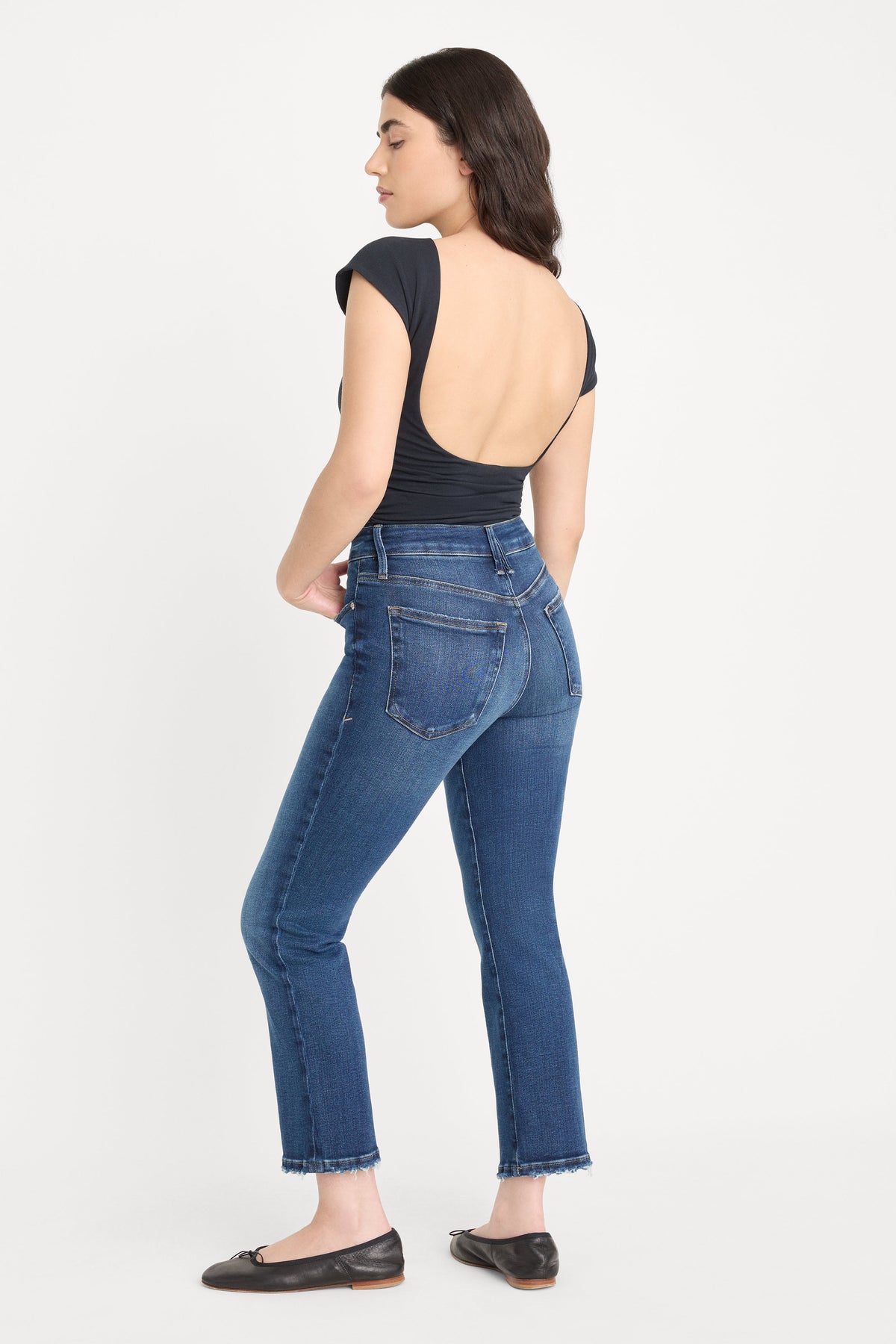 SOFT TECH GOOD PETITE STRAIGHT JEANSINDIGO511