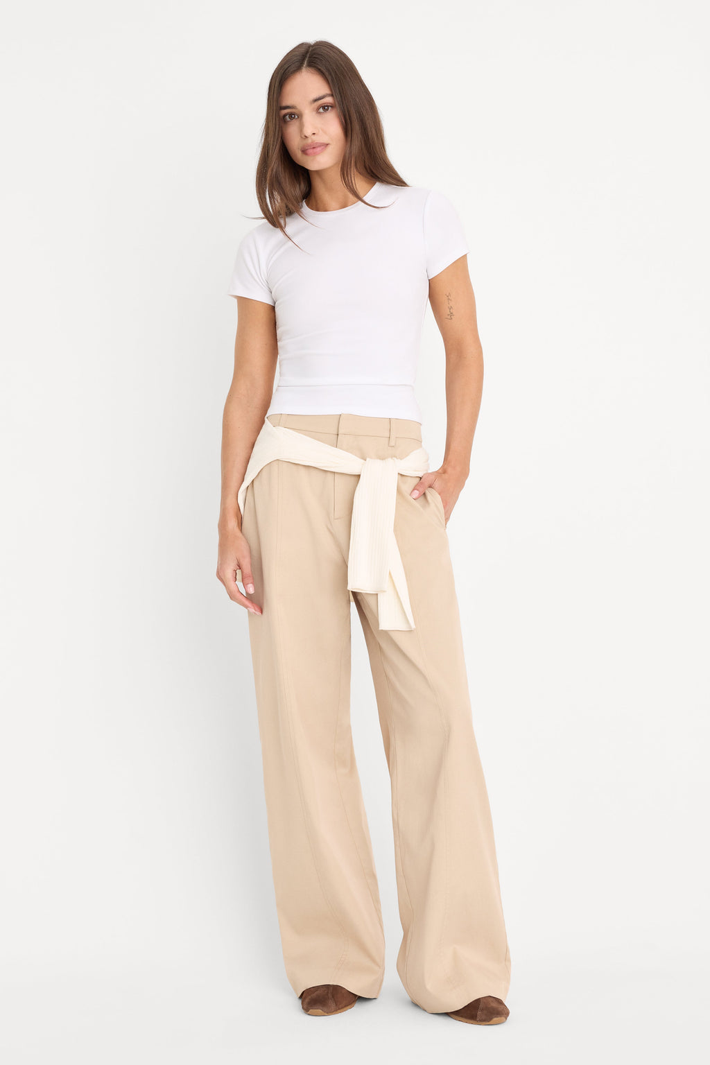 THE SEAMED WIDE LEG TROUSER LIGHT TAUPE