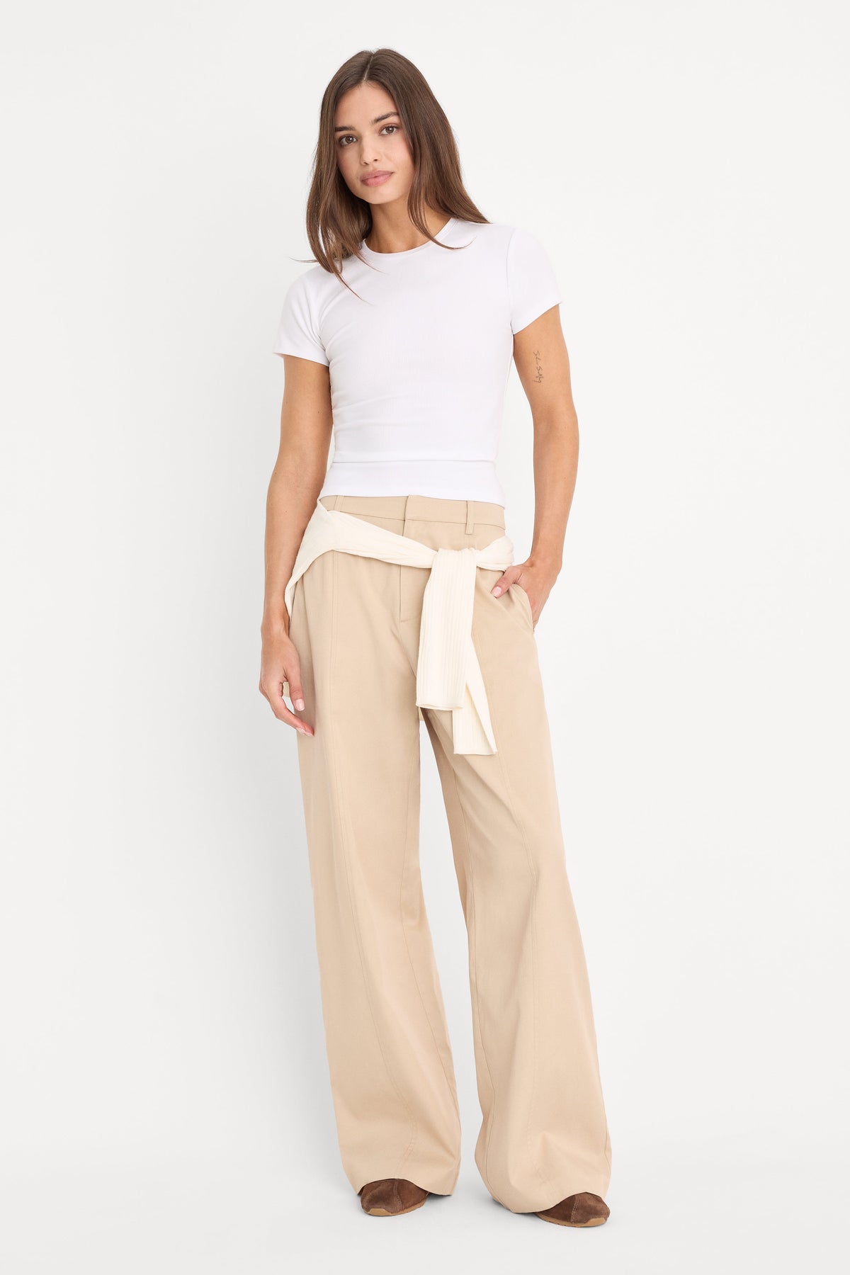 THE SEAMED WIDE LEG TROUSER LIGHT TAUPE