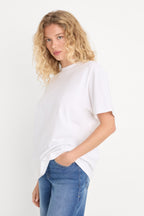 THE OVERSIZED TEE WHITE001