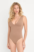 THE SCULPTING DEEP V BODYSUIT HEARTH