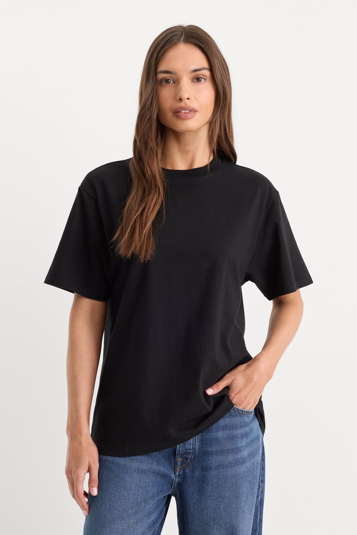 THE OVERSIZED TEE BLACK001