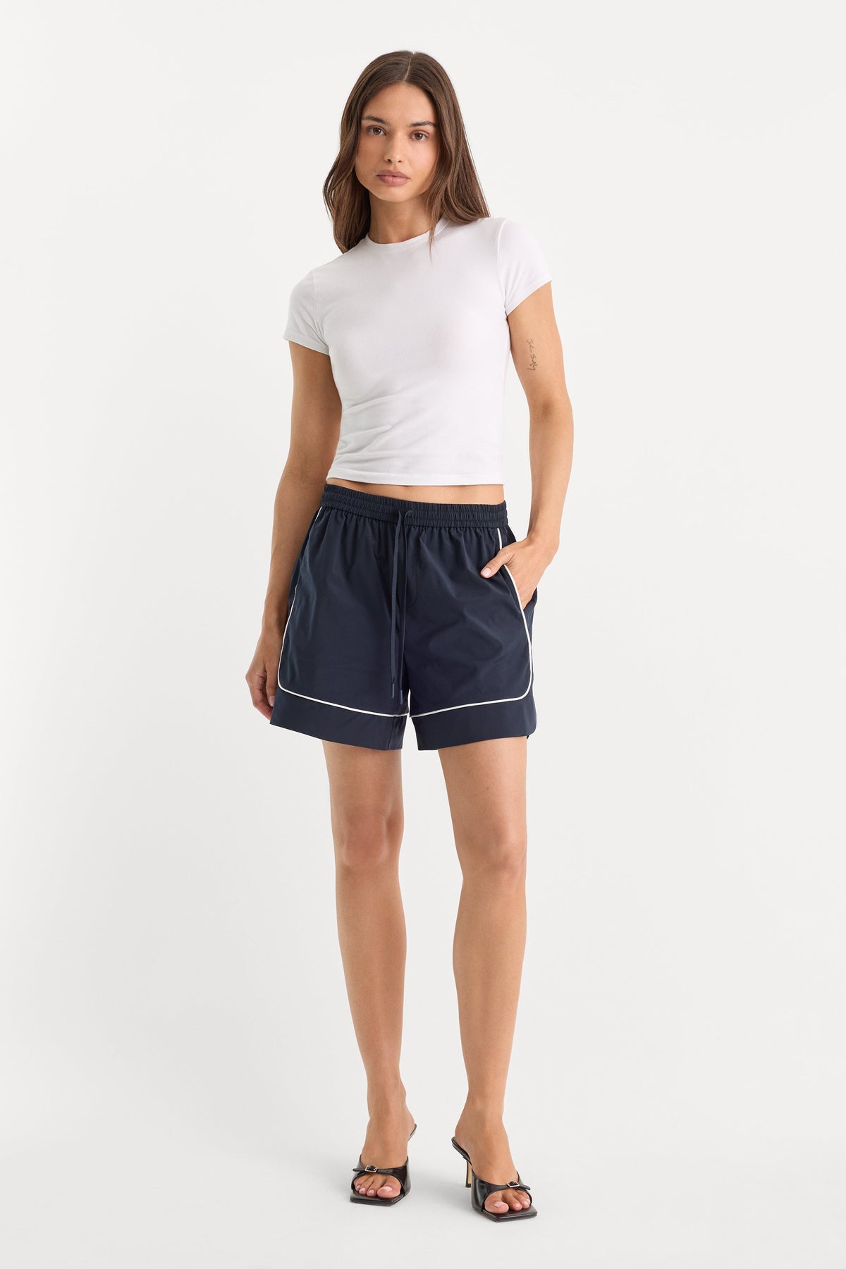 THE SPORT SHORT STORM BLUE