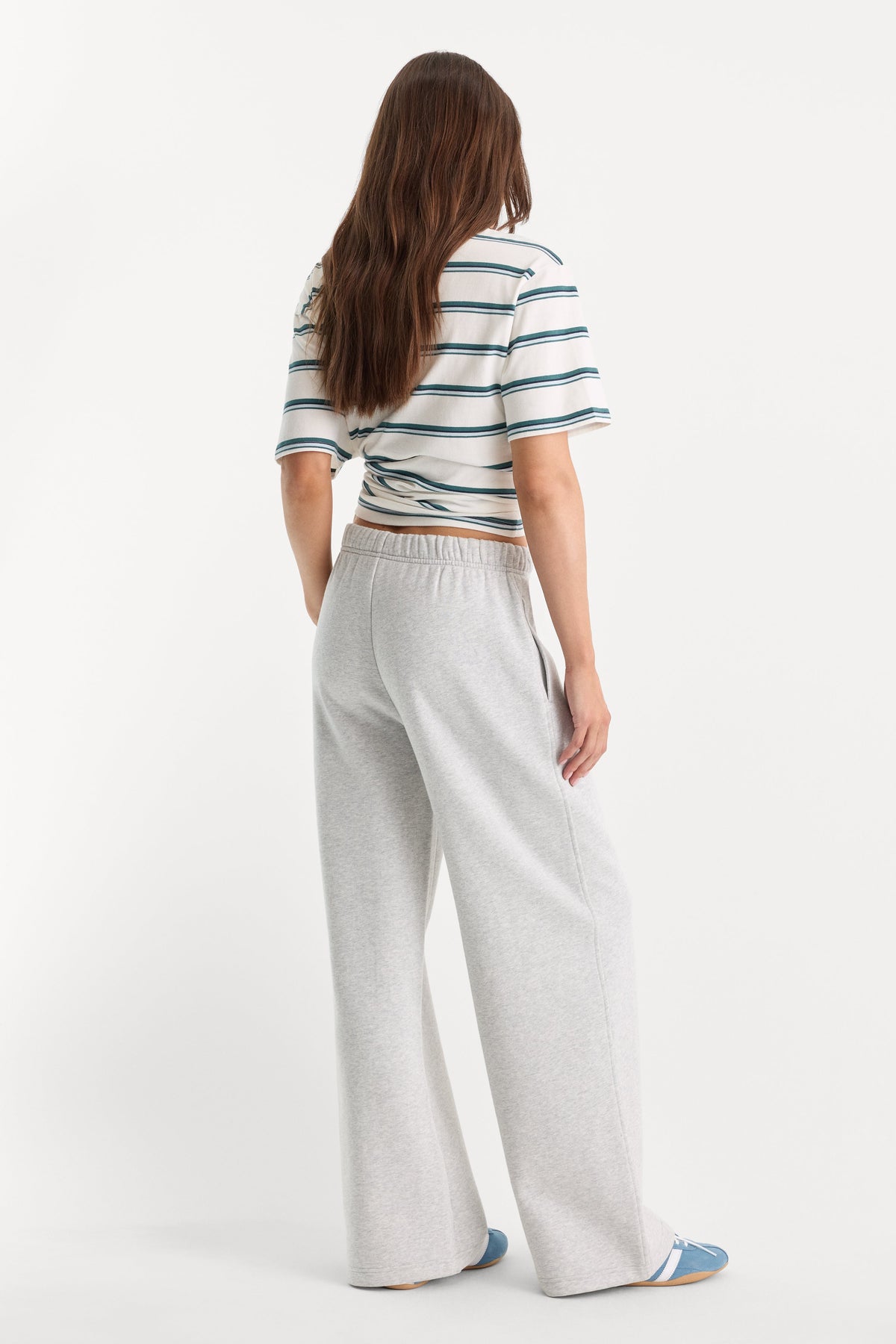 THE FLEECE SWEATPANT HEATHER GREY