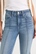 SOFT TECH GOOD LEGS STRAIGHT JEANS INDIGO1238