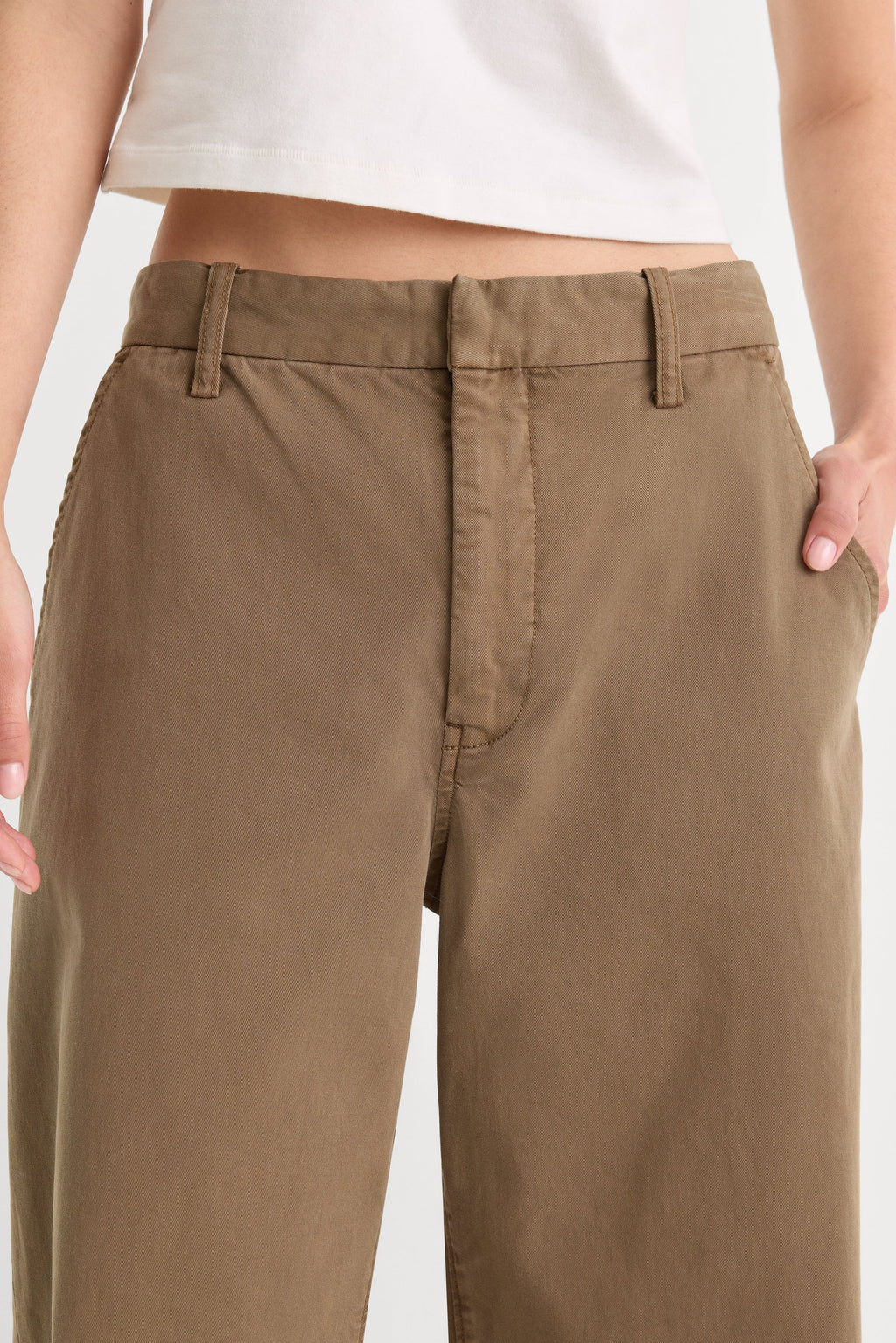 LOW SLUNG BAGGY TROUSER TEA BARK