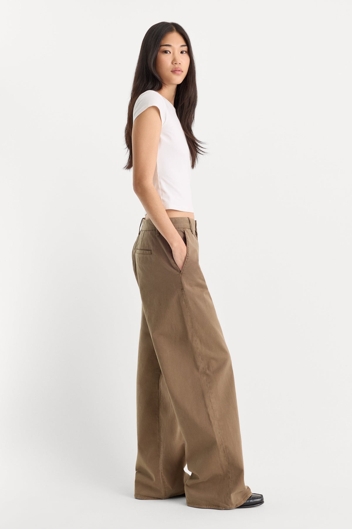 LOW SLUNG BAGGY TROUSER TEA BARK
