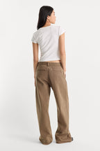 LOW SLUNG BAGGY TROUSER TEA BARK