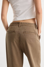 LOW SLUNG BAGGY TROUSER TEA BARK