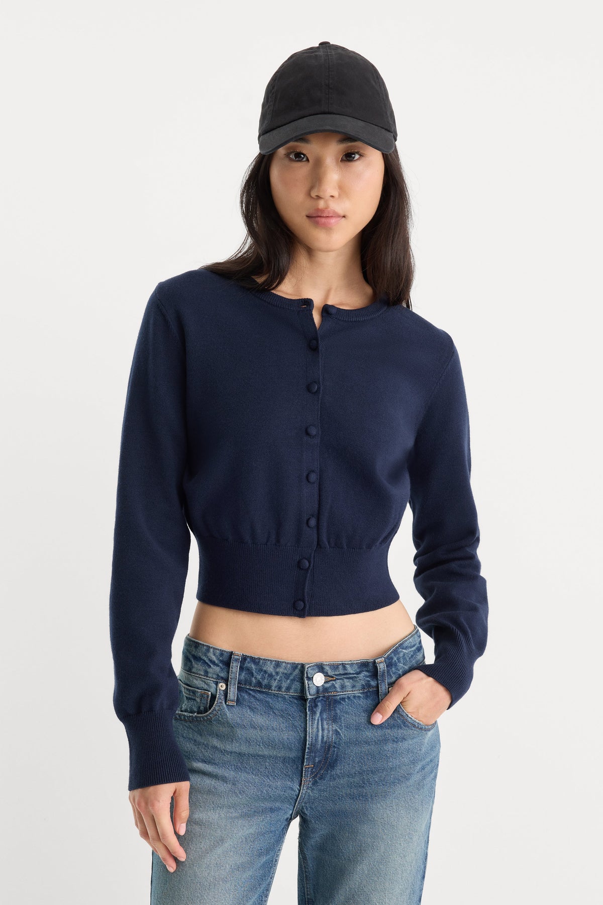 THE FINE KNIT CARDIGAN NEW NAVY